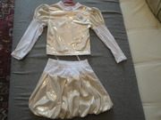 Костюм (юбка+блузка) новый для девочки 2 - 3 года